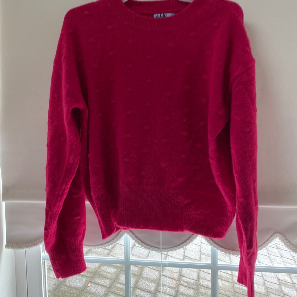 Fuchsia juniors medium sweater. New without tags